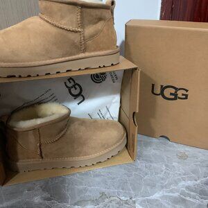 UGG Tasman Slippers Mustard Seed